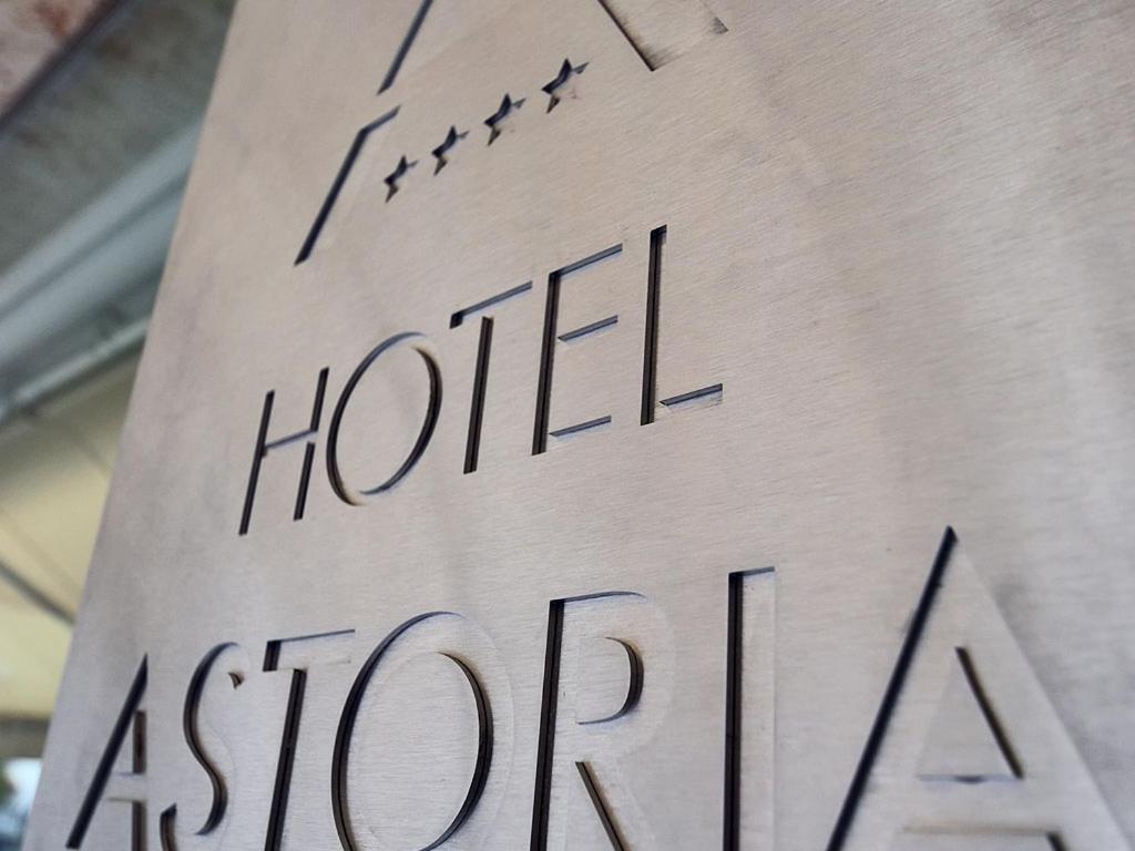 Hotel Astoria Caorle Exteriör bild